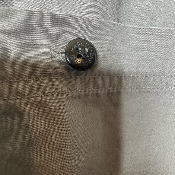 Men’s Harley Davidson Gray Button Down Short Sleeve Shirt Pistons Power Mechanic - Picture 8 of 8